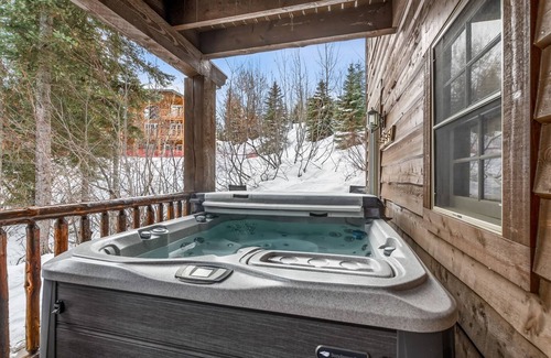 Whitefish House | Slopeside 46-Perfectly Located Luxury Ski-in Ski-out Townhouse at Slopeside on