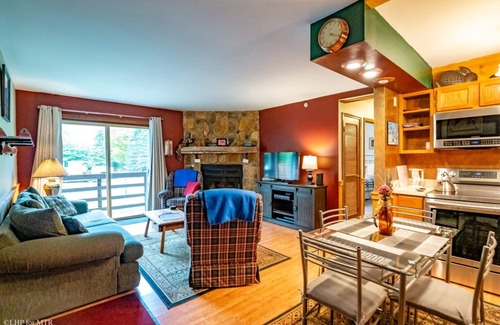 Timberline Condo | Slopeside Condo D102
