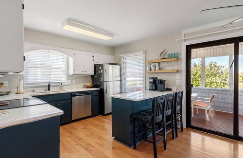 Carolina Dunes House | Slumbering Duck: 2-Min Walk to Beach | Dogs OK
