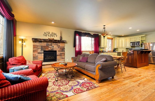 Bozeman House | Smack Dab in the Middle of Bozeman!