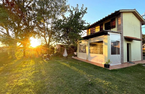 Calcinaia House | Small barn with exclusive garden