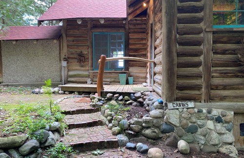 Harbor Springs Cabin | Small Log Cabin , Lake Michigan beachfront, Good Hart area