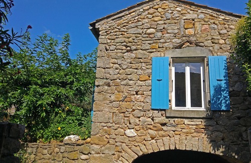 Chambonas House | Small mazet nestled at the foot of the château