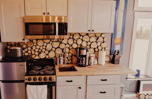 Purgatory Cabin | Small Private Cabin with Hot Tub, Suana 1/2mile to Prugatory Resort, Best views!