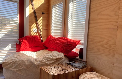 Purgatory Cabin | Small Private Cabin with Hot Tub, Suana 1/2mile to Prugatory Resort, Best views!