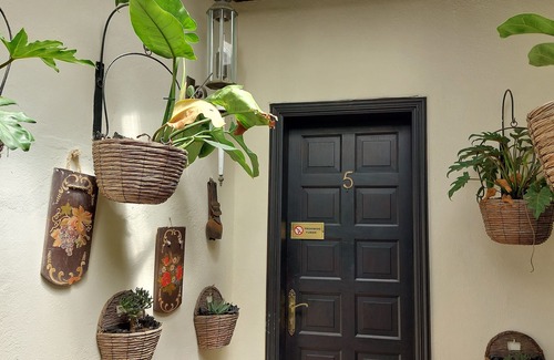 El Guincho Apartment | Small studio 15m² for single use with sea view