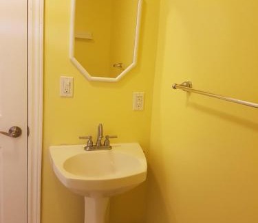 Montague Bed & Breakfast | Small Town Bound Inn