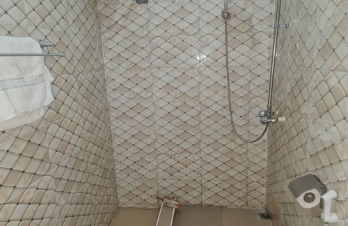 Abuja Apartment | Smart 3-bedroom apartment with fast WiFi and 24 hour electricity.
