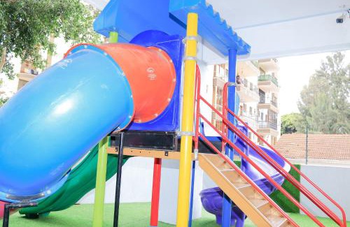 Thompson Estate Apartment | Smart Castles Leo