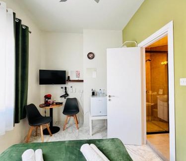 Historical Center Apartment | Smart Comfort RoomN2 with Private Bathroom in best Location Beach 250m