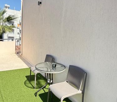 Historical Center Apartment | Smart Deluxe Studio N9 private Kitchenette Balcony Beach 250m Marina Port 900m