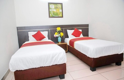 Shanthala Nagar Apartment | SmartStay Entire Luxury 4BHK Apt-M G Road area