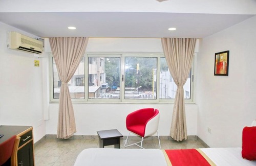 Shanthala Nagar Apartment | SmartStay Luxury 3BHK Apt-M G Road area
