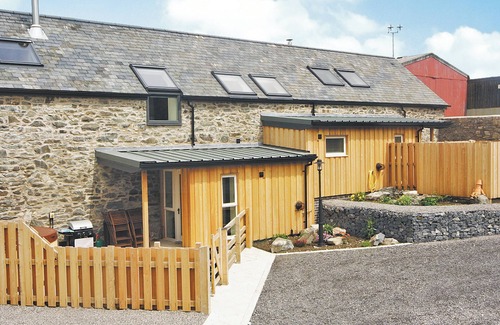 Rhyd-y-foel Cottage | Smithy Barn - HW7592