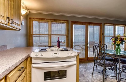 Bluff Mountain House | Smoky Mtn Getaway! Views For Days