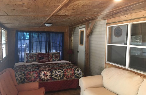 Maggie Valley Cabin | Smoky View Cottages & RV Resorts
