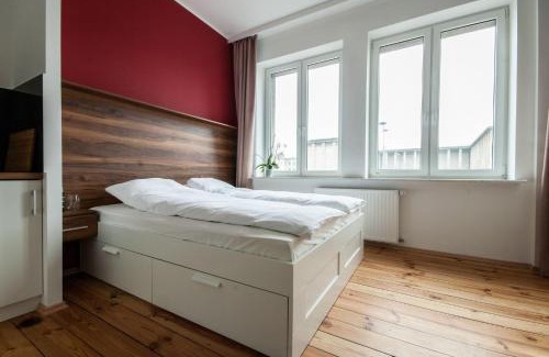 Srodmiescie Apartment | Smolna Apartments by Your Freedom