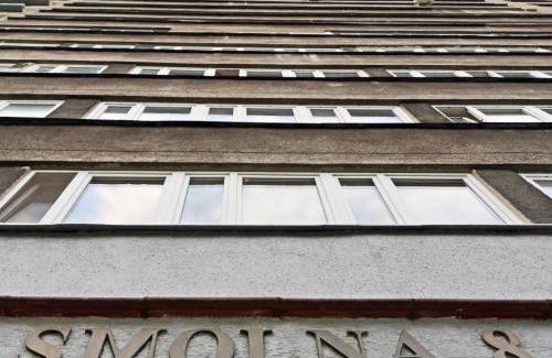 Srodmiescie Apartment | Smolna Tower
