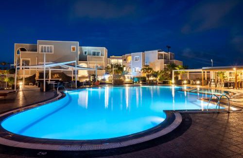 Pyrgos Hotel | Smy Santorini Suites & Villas