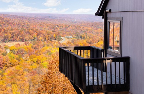 Tannersville House | SNØFALL@CAMELBACK