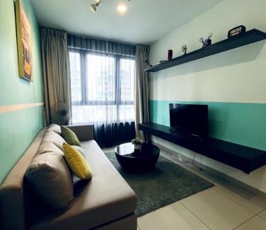 Shah Alam Apartment | Snazzy Homes at i-City - WiFi TV Box 1 Carpark