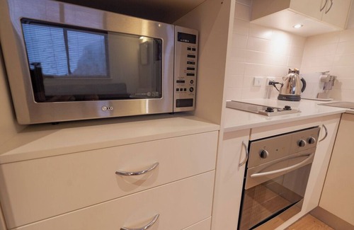 Hotham Heights House | Snow Escape Schnapps 1