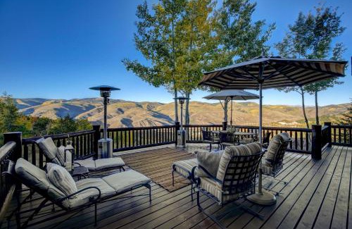 Avon House | Snowberry