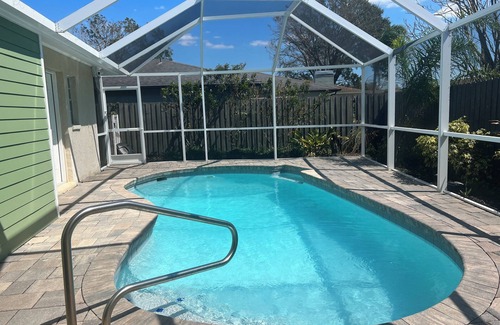 Venice House | Snowbird Haven - 3 Bdrms, 3 Baths- Heated Pool home between 2 golf communities