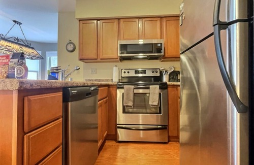 Killington Apartment | SnowDen - Pool, Gym, Hiking, Fireplace!