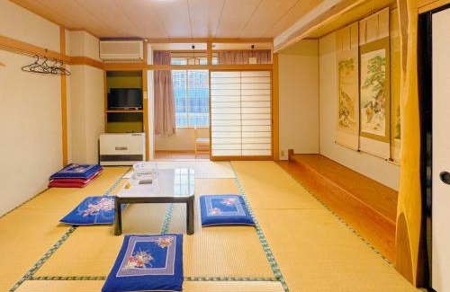 Yuzawa-machi House | SnowHouse Memorie Hotel-汤泽石打丸山-Ski in Ski Out