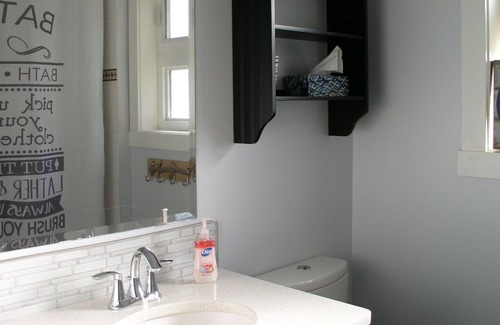 Swansea Point House | SNOWMOBILE SICAMOUS in style!