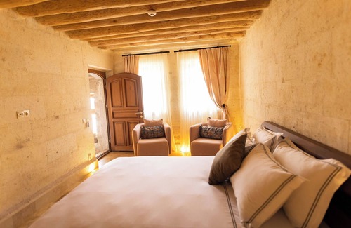 Uchisar Apartment | Snowy Mountain view Luxury Delux Cave Room 105
