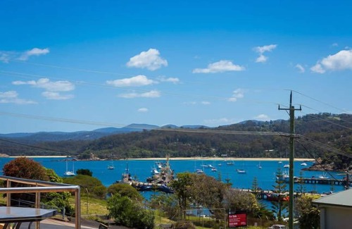 Eden Villa | Snug Cove Villas, 2 Bedroom with loft & Stunning Views 1+ nights