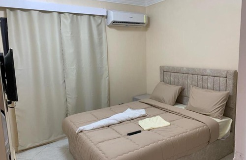 Shurtah al-Dakhlah Hotel | Snug Pyramids Lodge