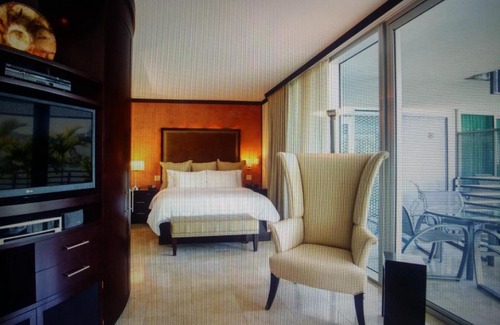 South Beach Apartment | SoBe Ocean Drive Suites
