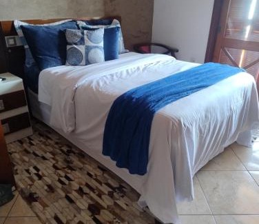 Jardim Sabara House | Sobrado 4 km do Shopping Iguatemi, Parque Germânia e Hosp Conceição