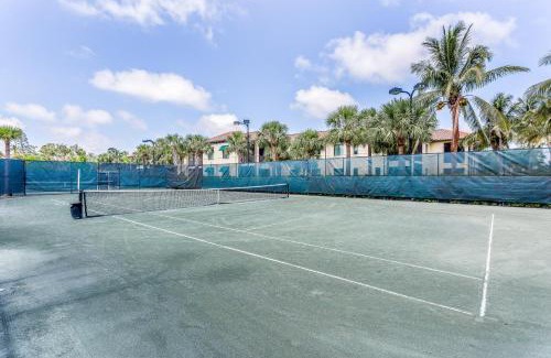 Old Naples Hotel | SoCe Flats 209