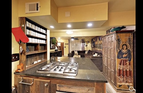 Dawson House | SoCo Home 2 miles from Downtown