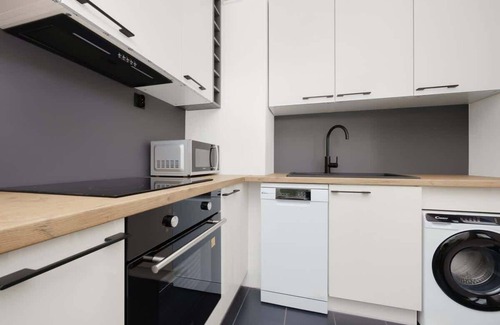 Mokotow Apartment | Soczi 8 | Warsaw | Compact studio | WiFi | SmartTV
