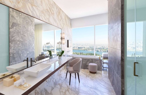 Bur Dubai Hotel | Sofitel Dubai The Obelisk