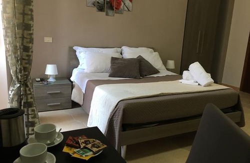 Naples City Centre Bed & Breakfast | Soggiorno Paradiso