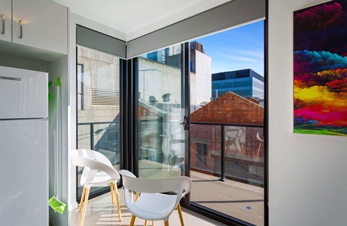 Geelong Apartment | Soho 203 – Modern Geelong CBD Apartment