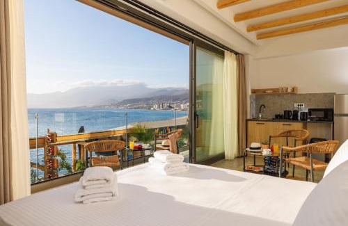 Limenas Chersonisou Apartment | Soho SeaFront Suites