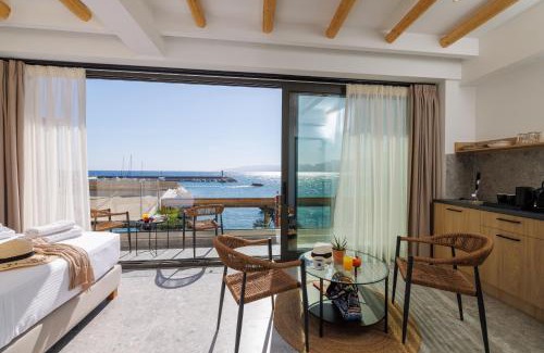 Limenas Chersonisou Apartment | Soho SeaFront Suites