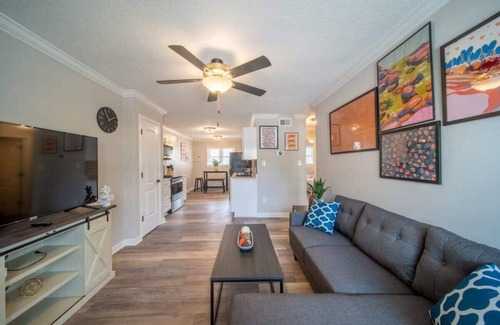 East Ocean View Apartment | Sojourn Cozy Costal Condo - Crystal Suite