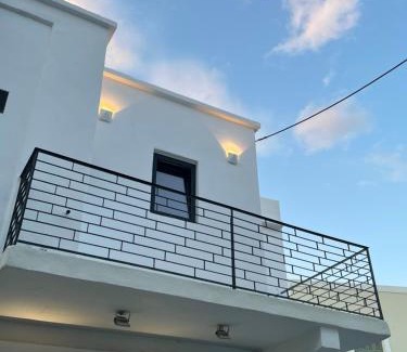 Tinos House | Sol living