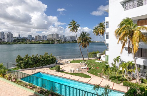 Condado Apartment | Sol Mate | 1 bedroom with pool overlooking the Condado Lagoon