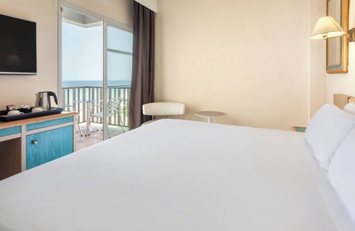 Son Bou Hotel | Sol Milanos Pingüinos
