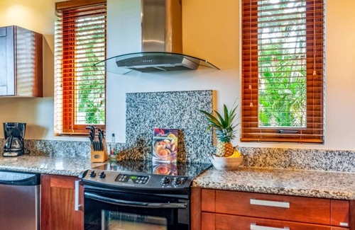 Playa Hermosa Condo | Sol y Mar 1C | Beachfront Bottom Floor Condo