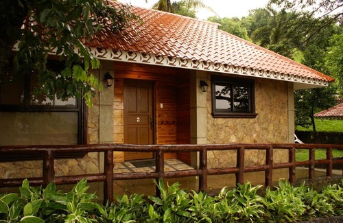 Pansol Hotel | Sol Y Viento Mountain Hotsprings Resort